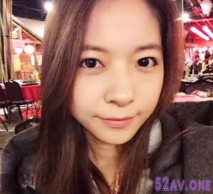 美女和男友自拍