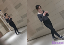 廁所盜攝，閱盡天下美女，極品眼鏡玉女，藍色AJ，臉蛋花兒，陰穴茂密森林！