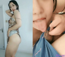 身材完美豐乳翹臀，跳艷舞，實在誘惑，趴下給包皮男口交硬起來無套，啪啪