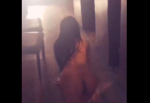 在網吧自我挑戰