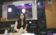 舔逼小王子偉哥足浴會所撩妹良家少婦女技師,酒店開房為了拿官方的火箭念台詞差點翻車