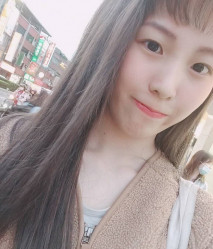 性愛私拍-羞澀D奶美女 窗前翹美臀後入