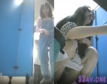 最新全鏡偷窺二個高顏值美女噓噓一正一反全收入 美眉安全褲內沒穿小內內安全嗎