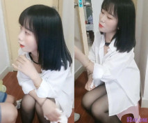 勾引外賣哥--絕代風騷♥水好多好濕滑♥：‘你也離婚了啊，你小孩給誰帶啊，你幹這個辛苦嗎，一兩個月沒搞過了啊’，精彩對白！