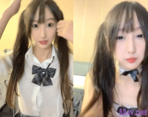 顏值區綠播下海，【咕嚕】，門票399金幣，兩場合集，極品女神，三點盡露，美腿粉乳，人氣登頂萬眾期待