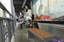 原來大美女還有這樣的嗜好 喜歡這樣尿尿 簡直大開眼界了