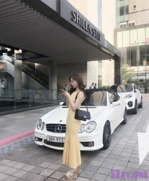 長得很像林允兒，超高顏值特級嫩模-李時雨 重磅推薦 細聲細語叫床聲讓你秒硬 淫蕩自慰自拍超大尺度流出，顏控陣亡