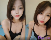 剛下海不久極品甜美短髮小姐姐和炮友激情 ，蜘蛛俠頭套男摸奶調情 ，上位騎乘抽插猛操 ，扶著屁股後入大力撞擊