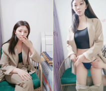 OL風小西裝美少婦 ，拔下褲子裡面穿著丁字褲 ，大肚子猥瑣男腰操逼，騷穴騎乘自己動 ，射的太快無法滿足 ，振動棒抽插