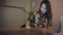 山雞歲月探花路邊按摩店尋歡撩了個40歲左右的少婦姐姐到賓館開房