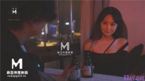 [華語AV]  摩托女孩 公路的艷遇 床上的激狂