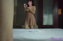 小馬丶約啪妹子洗完澡換上性感睡衣，大奶乳推舔屌按頭插嘴，口活不錯乳推最後射進嘴裡