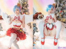 【超美高端♥罕見露臉露點】極品CosPlay爆機少女【喵小吉】《從零開始的聖誕節》粉穴嬌乳