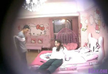 聲音非常不錯的稀缺粉色凱蒂貓主題酒店偷拍背心哥和已為人婦的前女友開房過夜