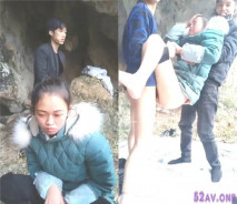 兩小夥花錢找村裡長的還不錯的兩個留守少婦 （主要是怕熟人看到）去山上打野炮