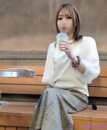 與朋友的女朋友美容師在酒店無法忍耐中出做愛※有露臉