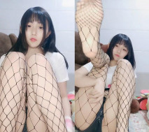 軟萌妹紙--南昌污崽崽：黑絲襪，性感蜜桃臀，哥哥，快來操我，20張包夜、不限次數哦，聲音好可愛，誘惑狼友擼斷屌！