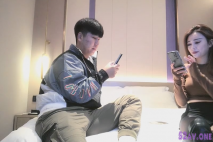 【小寶尋花】紅內褲戰神重回一哥寶座，極品外圍女神，粉嫩鮑魚一線天，超清晰鏡頭完美展示細節