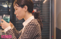 [華語AV]《性愛餐酒館1之廣告設計師》性生活本來就沒有自私不自私