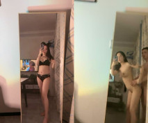 女神極品女友，顏值界的扛把子，先爬下給細膩口交，無套後入，換了好多姿勢，最後擼射在陰毛上真爽