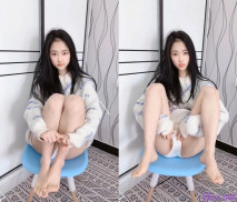 超清新小美女~芋喵喵~，白色毛衣穿在身上猶如乖巧小貓咪，肌膚神美，棒棒插進小穴，呻吟聲真誘人！