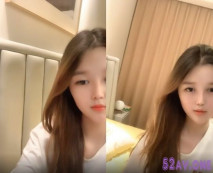 小美女愛誘惑清純極品蘿莉萌妹紙小尺度誘惑，圓潤美臀好身材撩起衣服揉奶子， 掰開粉穴特寫， 洞洞很小還需要被開發