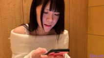 最新流出素人投稿自拍 清純透明感19歲SS級美少女學生妹援交富二代,無套內射中出,無毛多水小B