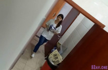 偷拍幾個美女同事