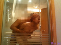 最新極品流出專業操蘿莉大神『百人斬』性愛洩密-勾搭離家出走的太妹開房打炮 翹臀後入很舒服