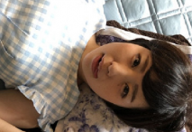 小情侶日常嬉戲玩耍,短髮微胖妹子肉感十足,奶子不小