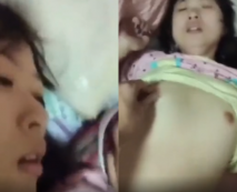 真實操小女友 啊啊 不要 受不了了 寶寶 一個字嫩 小粉乳 小粉穴 無套抽插