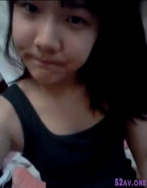 韓國小蘿莉的酥胸粉嫩鮑