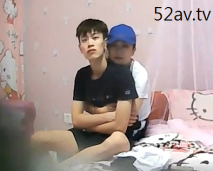 溫馨浪漫賓館偷拍有點像姐弟戀的時尚青年男女開房打炮女的挺騷搞出好多白漿打完一炮休息一會抽根煙又幹一炮