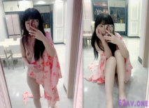 萌妹在家發騷自拍